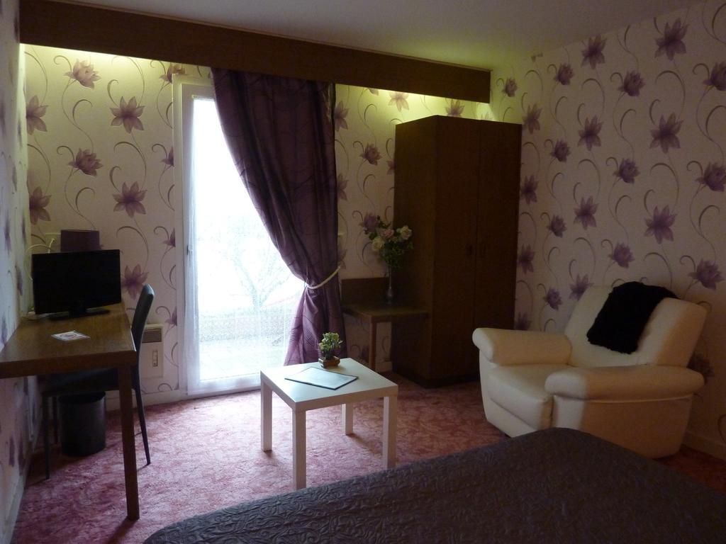 Saint-Père Hotel A La Renommee מראה חיצוני תמונה