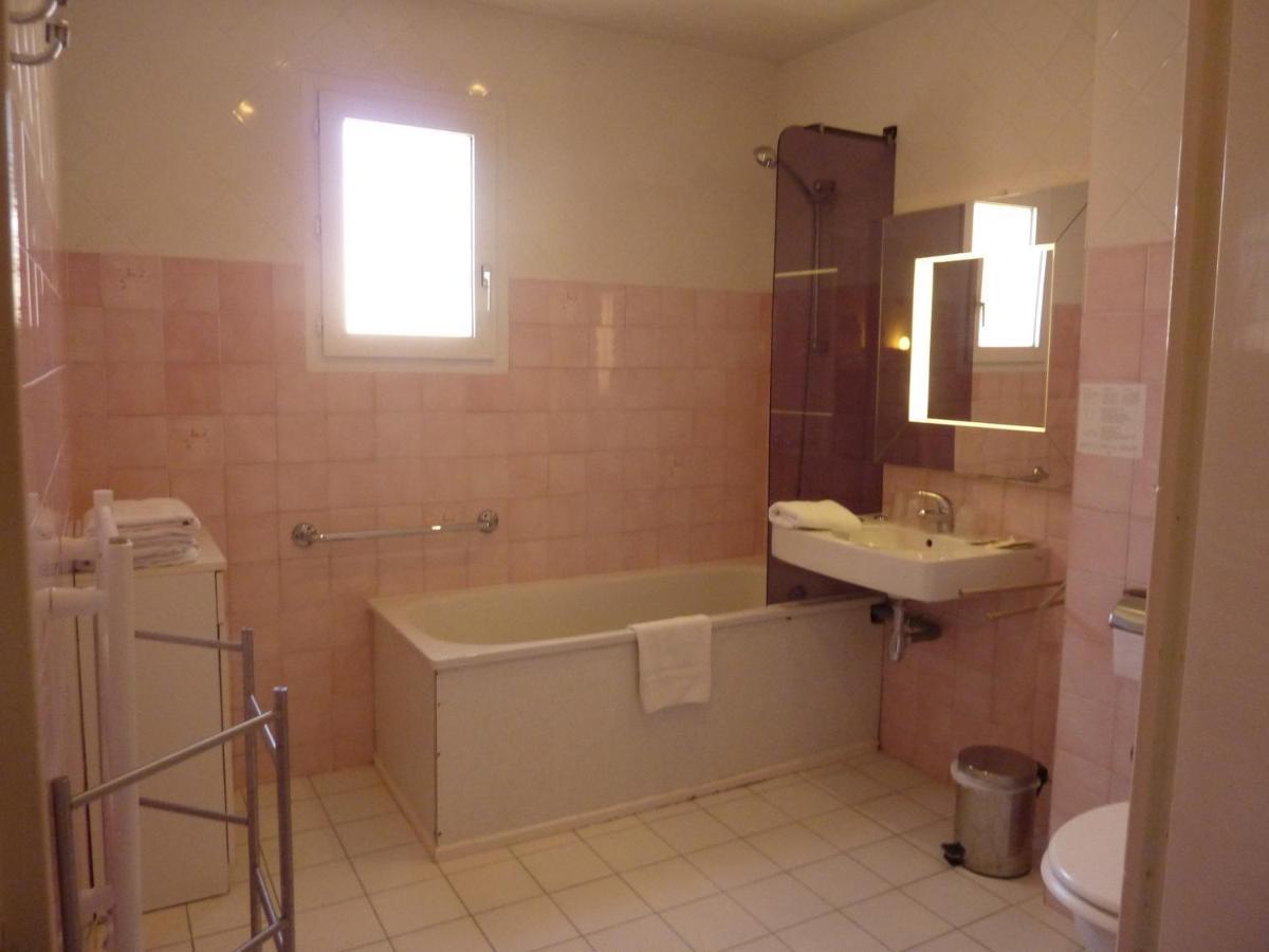 Saint-Père Hotel A La Renommee מראה חיצוני תמונה