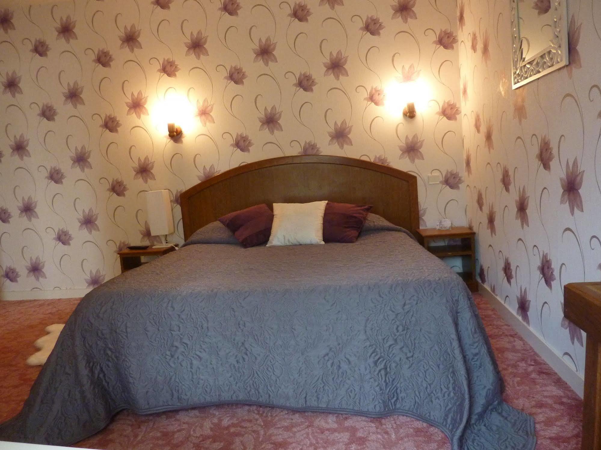 Saint-Père Hotel A La Renommee מראה חיצוני תמונה